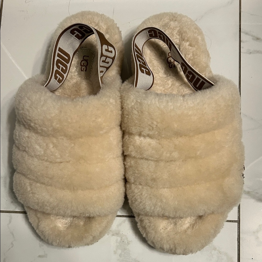 UGG Cream Fluffy Slides